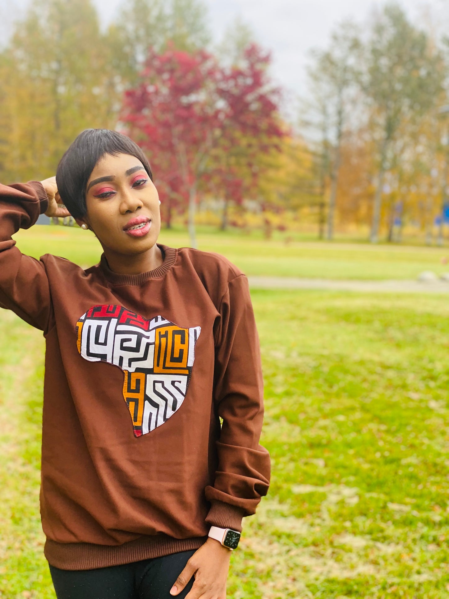 AWA UNISEX AFRO KARTTA COLLEGEPAITA (PRE-ORDER)