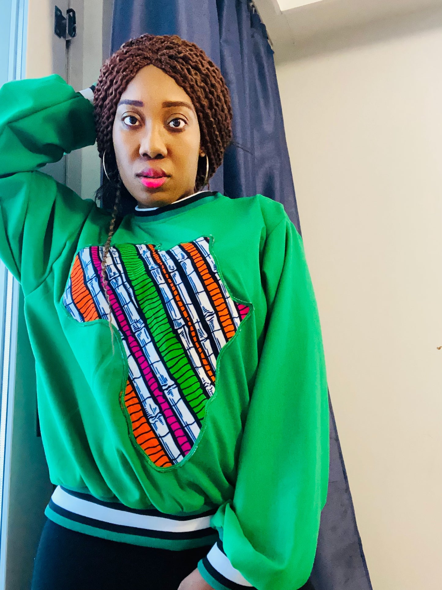 AWA UNISEX AFRO KARTTA COLLEGEPAITA (PRE-ORDER)