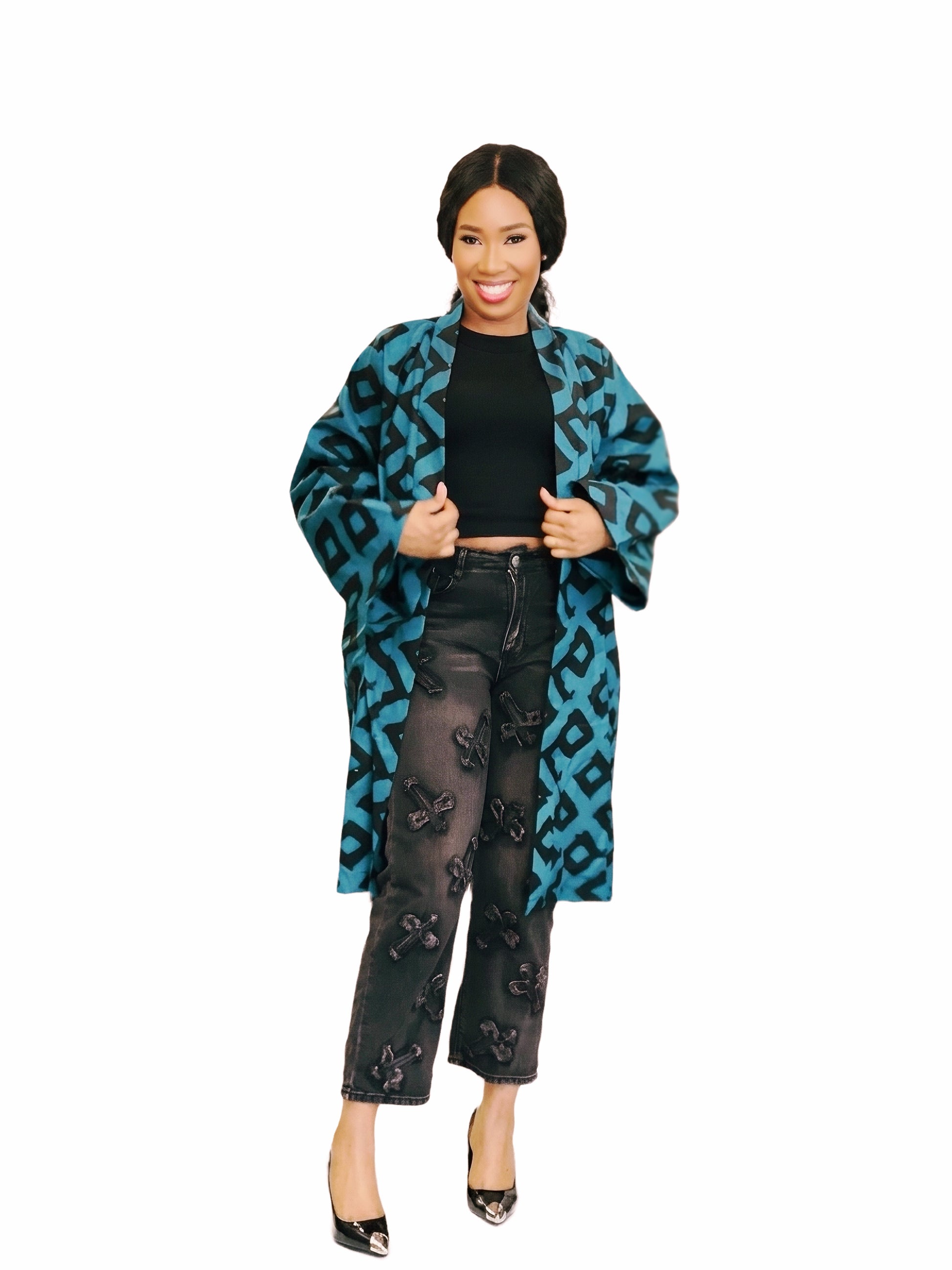 Front view of geometric print kimono jacket highlighting the open-front fit